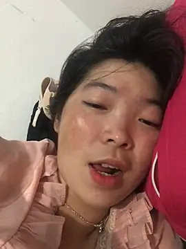 Snapshot of cuty_lusy chatting on 06/06/26, 01:16 cuty lusy online show from 06/06/26, 01:16