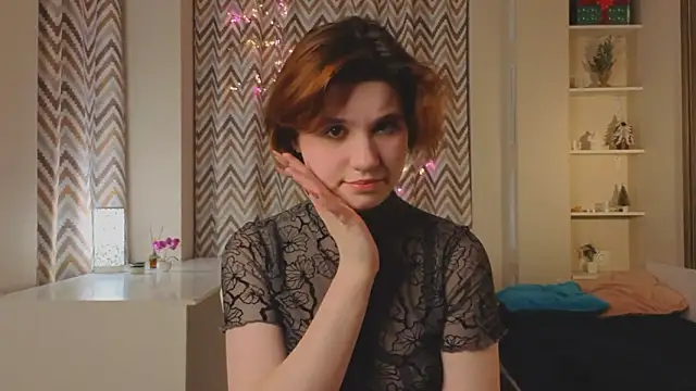 Snapshot of BelleHayton chatting on 03/03/26, 03:40 BelleHayton online show from 03/03/26, 03:40