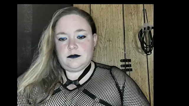 Snapshot of ladylynn13 chatting on 02/28/26, 07:04 ladylynn13 online show from 02/28/26, 07:04