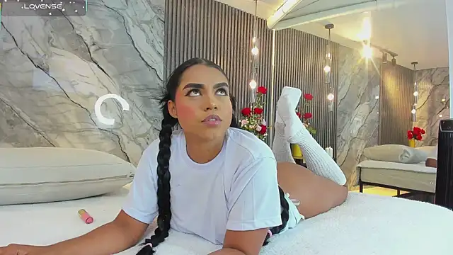 eva lain online show from 03/09/26, 12:42