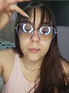 its lauu  online show from 02/18/26, 03:57