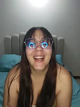 its lauu  online show from 03/03/26, 03:45