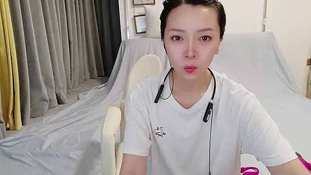 xiaojie jie online show from 07/04/26, 04:13