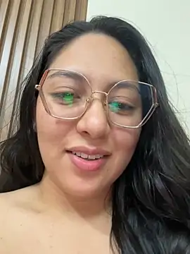 Snapshot of Victoria_Lusty chatting on 02/21/26, 09:49 Victoria Lusty online show from 02/21/26, 09:49