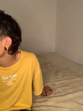 Damn  Love online show from 02/25/26, 05:39