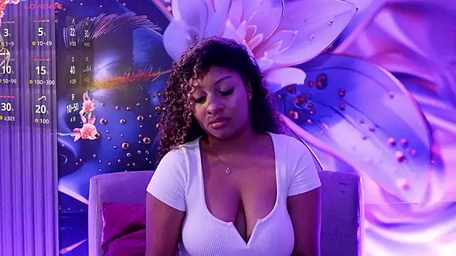 Snapshot of sabrina_lafaux_cr chatting on 02/08/26, 07:39 sabrina lafaux cr online show from 02/08/26, 07:39