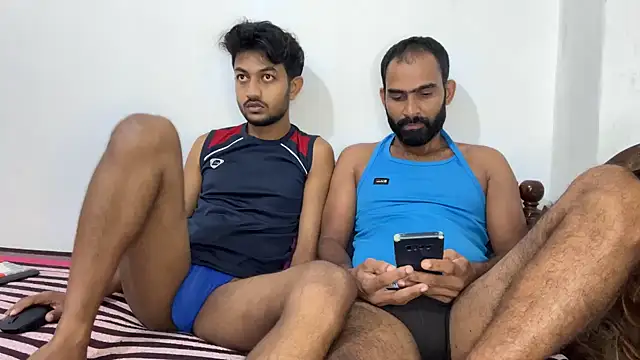 DesiDaddyandSon online show from 05/12/26, 02:19