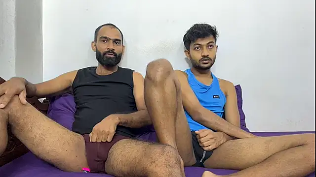 Snapshot of DesiDaddyandSon chatting on 07/24/26, 11:36 DesiDaddyandSon online show from 07/24/26, 11:36