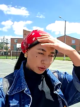 Zafira glow online show from 02/25/26, 03:32