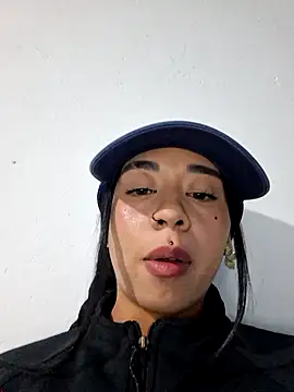 Zafira glow online show from 03/05/26, 09:22