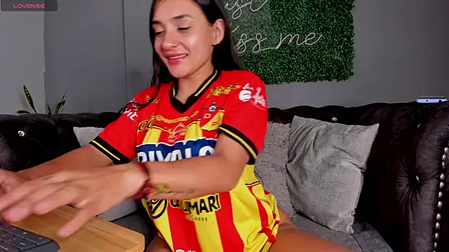 danielebeck online show from 02/19/26, 07:10