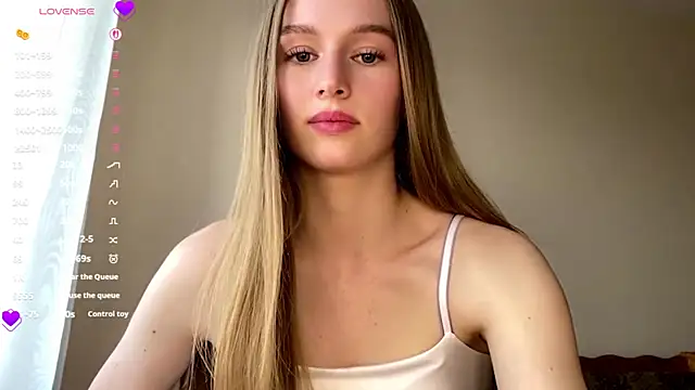 Snapshot of Viktoria_Vibes chatting on 05/05/26, 03:20 Viktoria Vibes online show from 05/05/26, 03:20