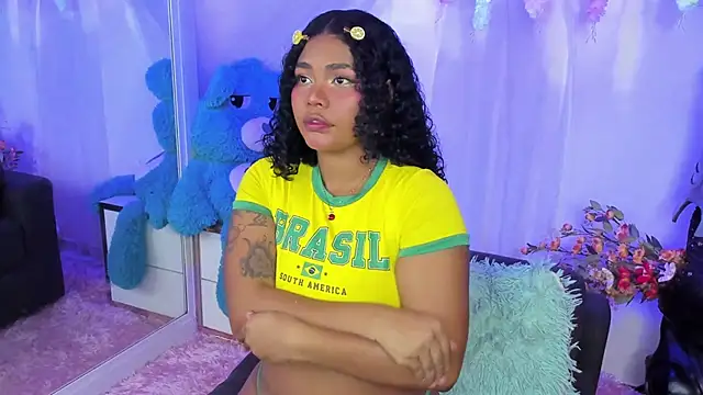 Angel Belll online show from 04/07/26, 01:06