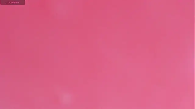 Snapshot of bloom_winxx chatting on 02/21/26, 02:56 bloom winxx online show from 02/21/26, 02:56