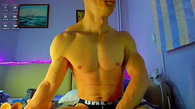 Snapshot of Shestifold_ chatting on 02/14/25, 09:10 Shestifold online show from 02/14/25, 09:10