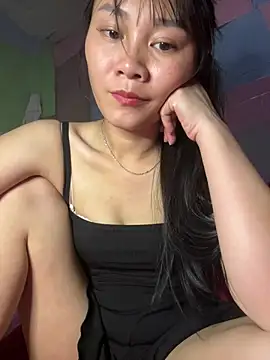 Snapshot of Lucky-baby077 chatting on 02/27/26, 04:51 Lucky-baby077 online show from 02/27/26, 04:51