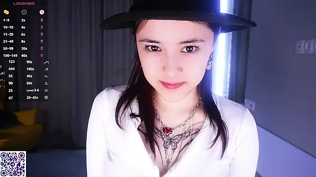 VerlieChahal online show from 03/20/26, 08:25