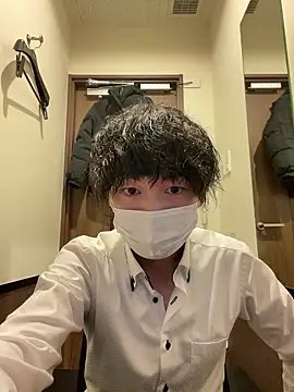 Snapshot of --ha-ru-- chatting on 02/14/26, 11:40 --ha-ru-- online show from 02/14/26, 11:40