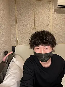 Snapshot of --ha-ru-- chatting on 02/26/26, 10:14 --ha-ru-- online show from 02/26/26, 10:14