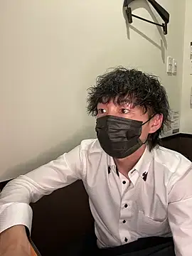 Snapshot of --ha-ru-- chatting on 02/28/26, 11:11 --ha-ru-- online show from 02/28/26, 11:11