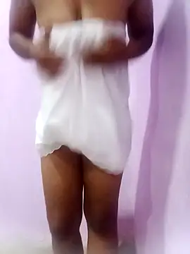 Malee S online show from 04/02/26, 04:10