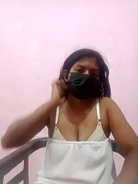 Malee S online show from 05/06/26, 04:12