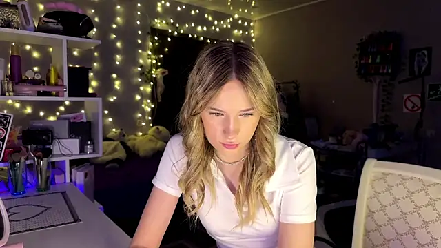 amily sunray online show from 02/15/26, 02:14