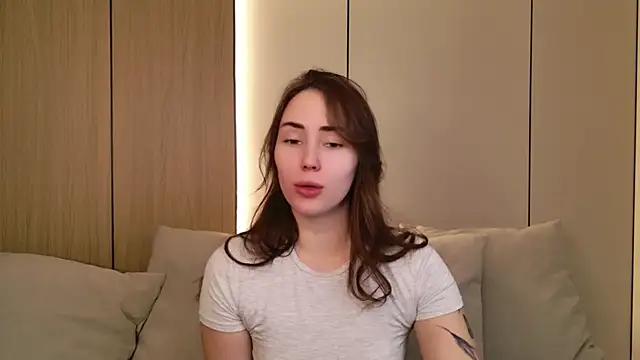 Arielle Vade online show from 03/18/26, 05:32