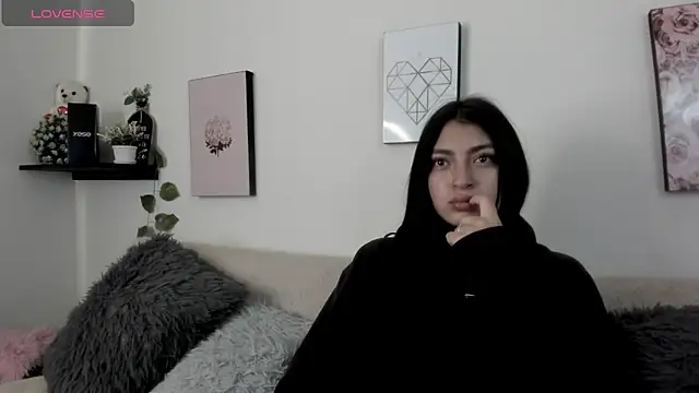 Snapshot of Alexaalove_1 chatting on 02/27/26, 12:05 Alexaalove 1 online show from 02/27/26, 12:05