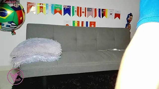 Violeta and Charlie online show from 06/21/26, 12:02
