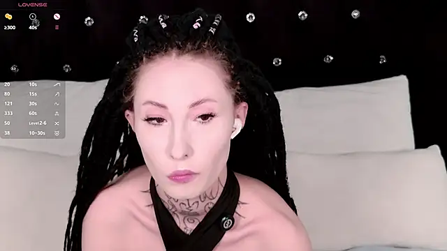 roxy morrison x online show from 03/22/26, 05:38