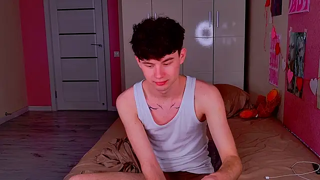 moon Gloww online show from 03/22/26, 03:15