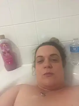 Snapshot of Piper_Milf_36 chatting on 02/18/26, 07:54 Piper Milf 36 online show from 02/18/26, 07:54