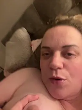 Snapshot of Piper_Milf_36 chatting on 02/24/26, 10:41 Piper Milf 36 online show from 02/24/26, 10:41