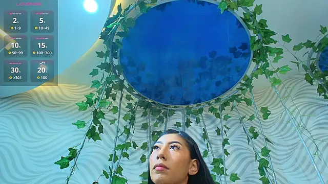 Snapshot of sophieBlair_ chatting on 02/21/26, 07:15 sophieBlair online show from 02/21/26, 07:15