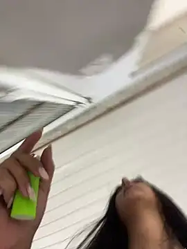 Nayhh online show from 02/09/26, 01:09