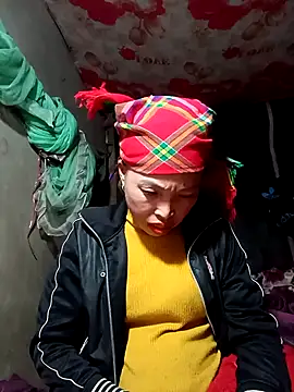 Snapshot of NAINKUTE chatting on 02/11/26, 12:32 NAINKUTE online show from 02/11/26, 12:32