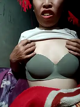 Snapshot of NAINKUTE chatting on 02/22/26, 03:21 NAINKUTE online show from 02/22/26, 03:21