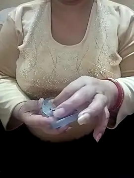 Simran 008 online show from 02/16/26, 12:01