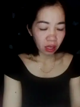 Snapshot of -Lundy- chatting on 02/23/26, 11:35 -Lundy- online show from 02/23/26, 11:35