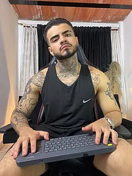 Benjii Carter1 online show from 04/17/26, 02:03