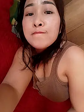 Snapshot of Ella_lee18 chatting on 02/28/26, 05:08 Ella lee18 online show from 02/28/26, 05:08