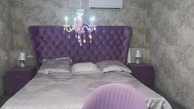 Anna Kenan online show from 02/12/26, 08:42