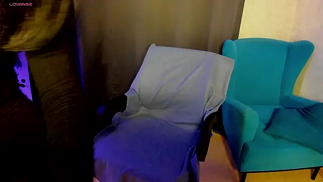 little  isabel online show from 05/20/26, 01:34
