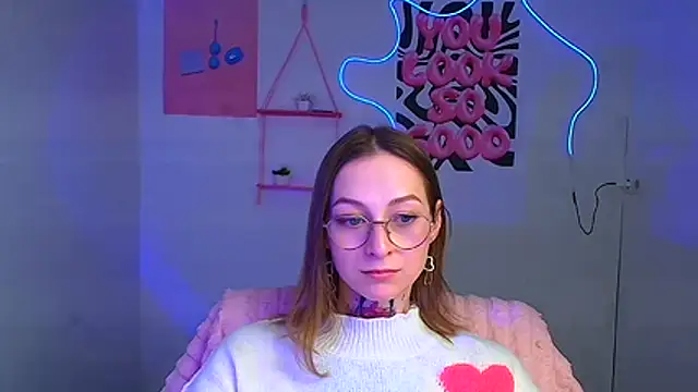 Esmi Winter online show from 02/22/26, 06:24