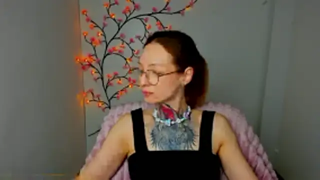 Esmi Winter online show from 03/29/26, 06:19