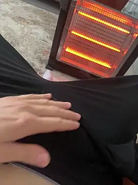 fenasixx online show from 02/25/26, 11:42