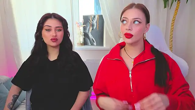 Sofia Plump online show from 04/11/26, 10:19