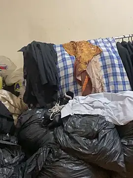 Femboysissy1919 online show from 04/06/26, 10:38