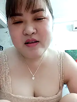 Kee-kimlee online show from 03/24/26, 08:08